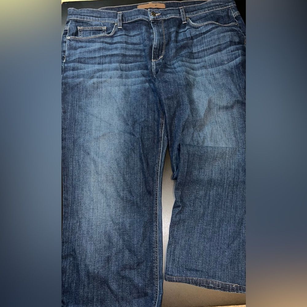 Joe's Jean's Men’s  "The Rebel." In Josh (Dark Blue) Size 40W EUC